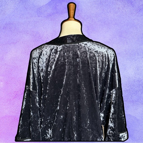 🌈 Cute Velvet Kimono Cardigan - Picture 3 of 4